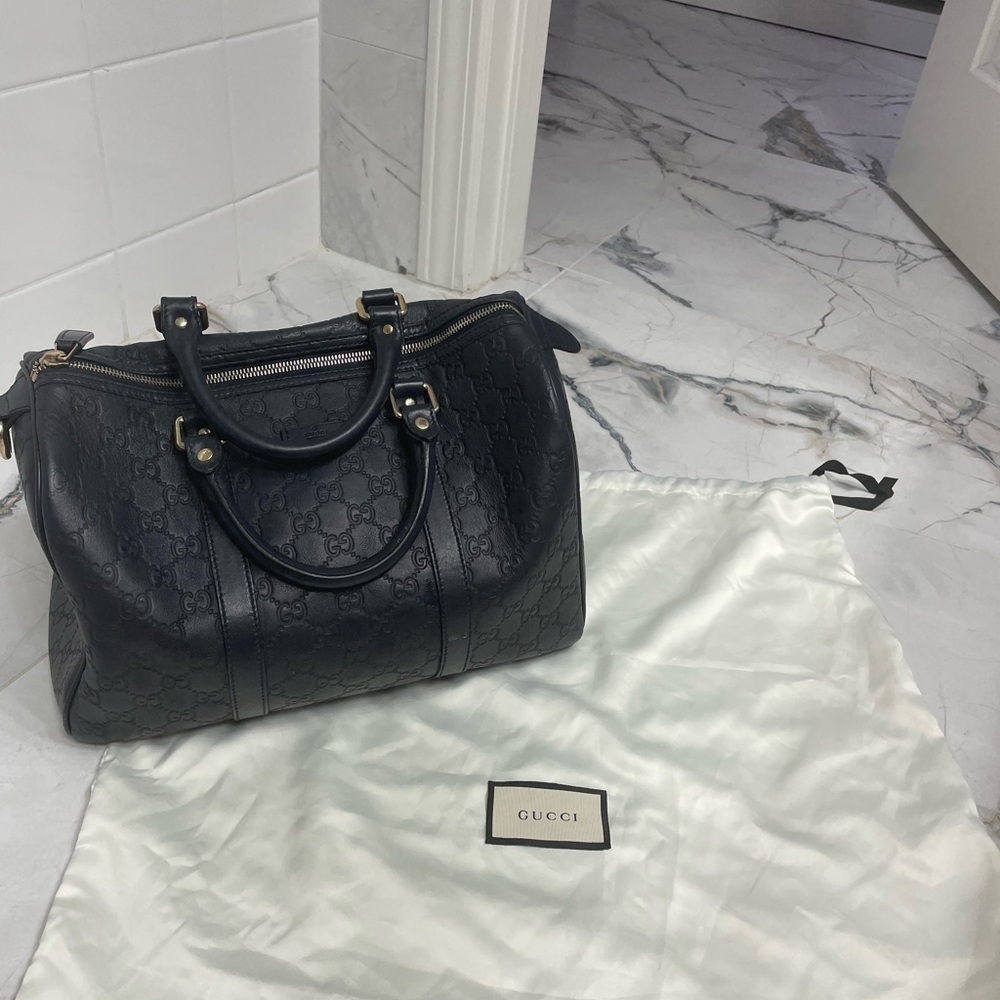 Gorgeous navy leather Gucci Joy Boston bag